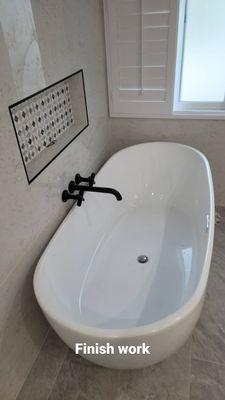 Freestanding  tub