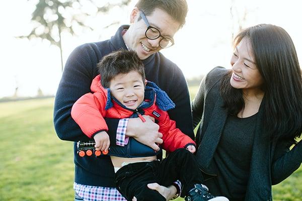 Juanita Kids Dentistry | Dr. Jinju Song's Family | Dentistry for infants, children and teens | Kirkland, WA | (425) 310-8338