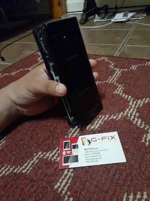 Here's a pic of the phone with the card yall give me