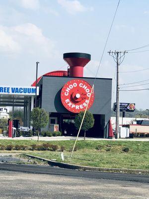 Front of Choo Choo Car Wash