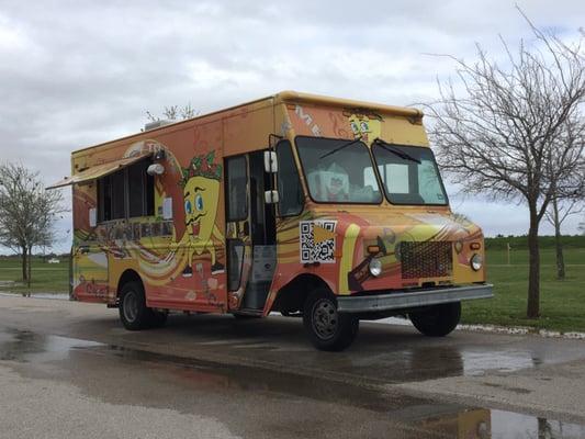 Truck at sugar land memorial park