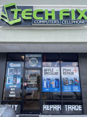 iPhone repair iPad repair shop in Apollo beach and Riverview Florida