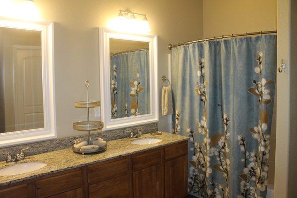 Townhome Master Bathroom