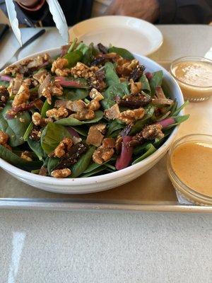 Spinach salad