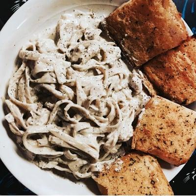 Fettuccine Alfredo so good