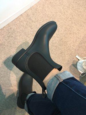 Despite my experience, I walked away happy with these cute rainboots!