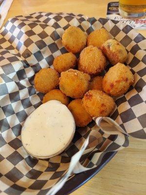 Jalapeño cheddar tots. Yum.