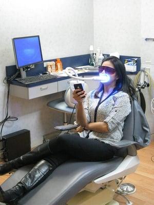 Teeth whitening in only 20 minutes!