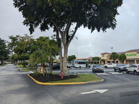 Villages of Oriole Plaza, Delray Beach