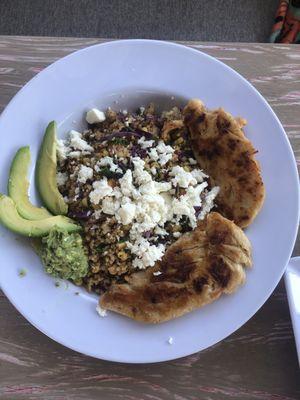 Southwest (?) chicken quinoa bowl