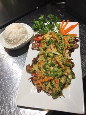 Twin soft shell crabs with yellow curry powder