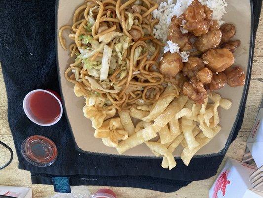 chicken chow-mein, orange chicken, cheese wontons, fried wonton strips, and maybe an egg roll in there somewhere. It was great!