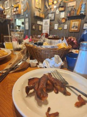 Cracker Barrel Old Country Store