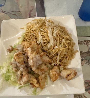 Walnut chicken with chow mein