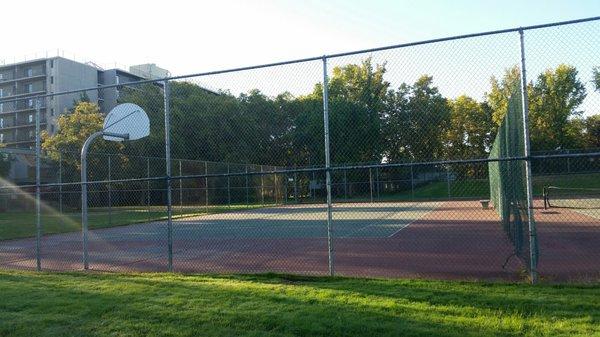 Tennis court used as a basketball court