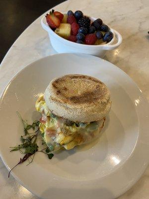 Veggie Breakfast Sandwich and Fruit Side