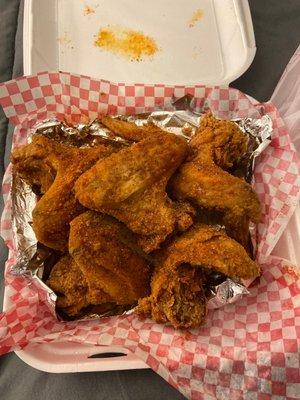 Regular Whole Wings with Mac N Cheese and Collard Green.