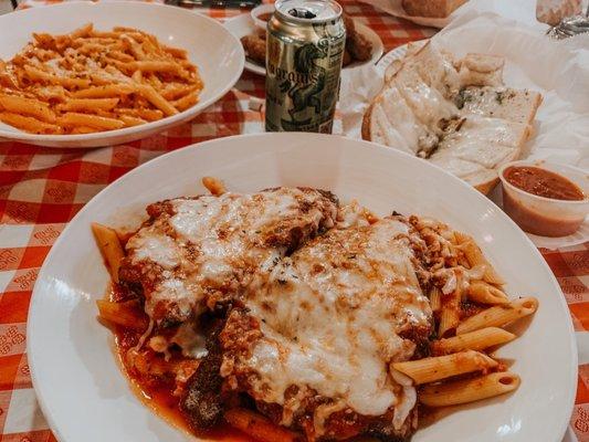 Chicken Parmigiana, Penne Vodka, Cheesy Garlic Bread, Mozzarella Sticks