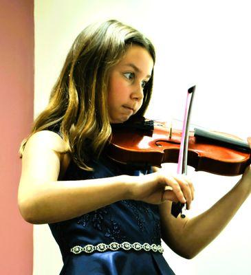 violin student