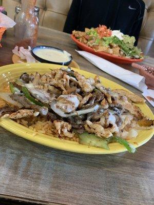 Williams special chicken & steak, & Fajita Nachos