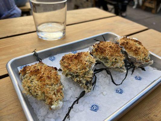 Oyster Rockefeller. Was flavourful. Just the right amount of crisp!