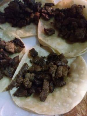 Simple carne asada tacos, it's very good!