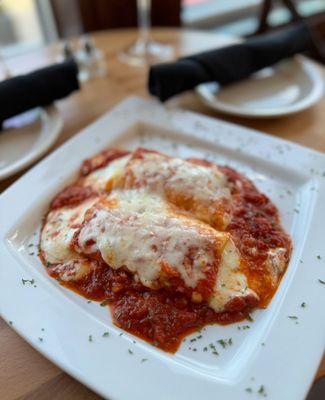 Manicotti with marinara (how it usually comes with no modifications)