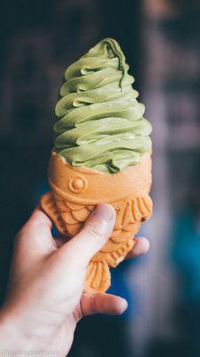 Matcha soft serve in taiyaki
 IG: @thephotographerfoodie