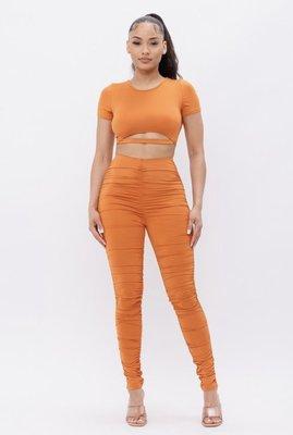 "Lady Sunset" 
2pc Runched Set
$29.99 
Sizes: S, M, L, XL