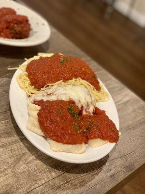 Trio- ravioli (mix of meat and cheese), lasagna, spaghetti