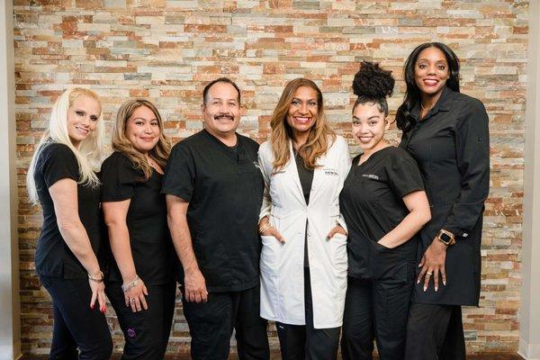 Maxwello Dental & Orthodontics