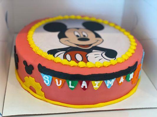 Disney, Mickey Ice Cream Cake!