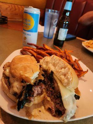 Build your own burger  with sweet potato fries    Swiss, mushrom,  caramelized onion and garlic topping.