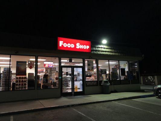 Food Shoppe. Restrooms (with cockroaches) available outside.