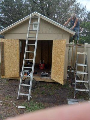 Building and roofing a shed in Naples Florida