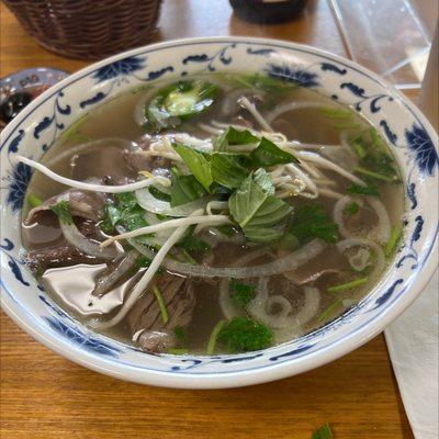 Pho tai chin! Medium