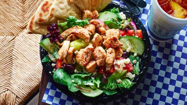 Grecian salad with chicken