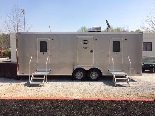 10 stall Trailer