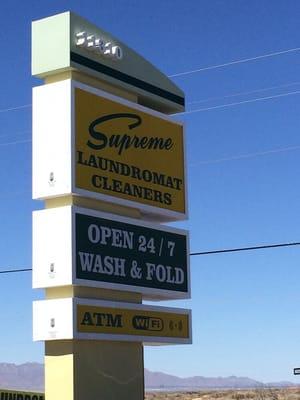 Sign of the laundry facility