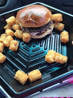 Jalapeño chipotle burger and tots