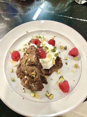 Chocolate shortcakes w/ raspberries, pistachios, candied ginger & white chocolate cream