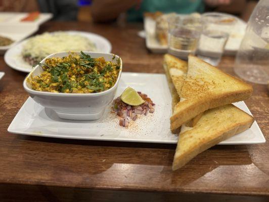 Paneer Kheema with Bread