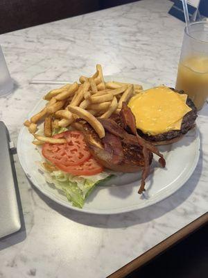 Cheeseburger Deluxe