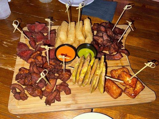 Appetizer platter - Picadera Tipica