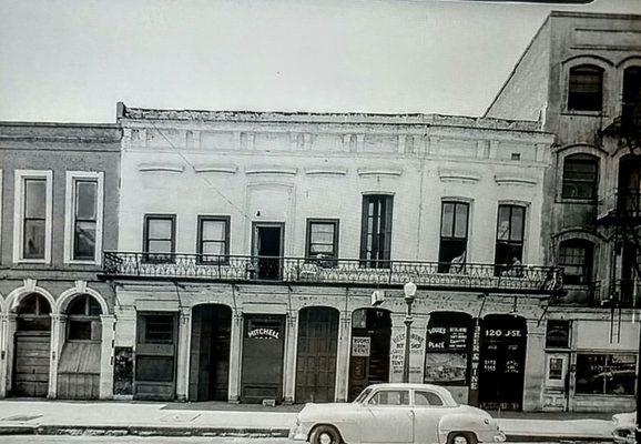 Pioneer Hall & Bakery before restoration