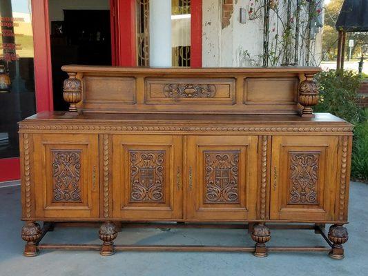 Belgium buffet,  $850