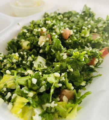 Tabouli was Rough chop, very fresh & very lemony. A-OK. Would order again.