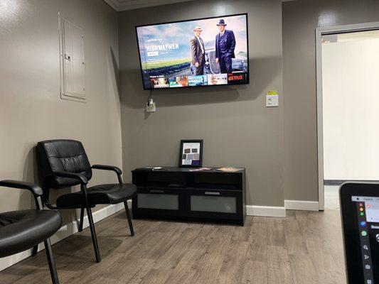 Waiting area with Netflix and refreshments