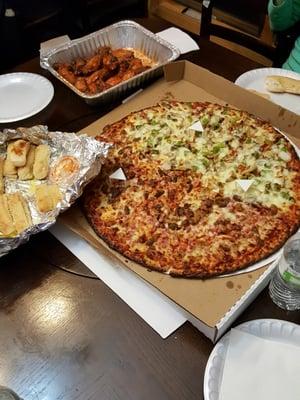 Breadsticks and xl pizza half/half.