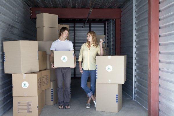 Storage unit and packing supplies for moving